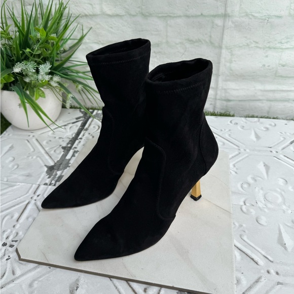 STUART WEITZMAN Max 85 Pointed Toe Bootie Black suede size 6 - Picture 5 of 13